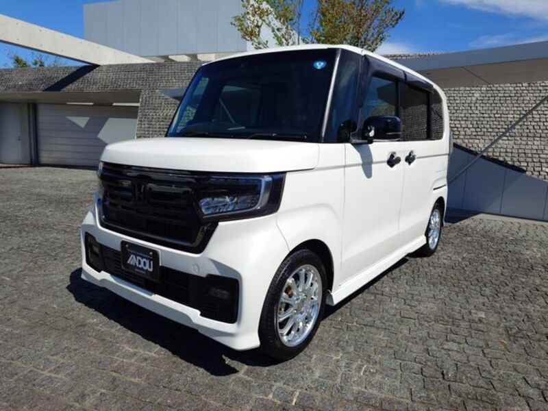 HONDA N BOX CUSTOM