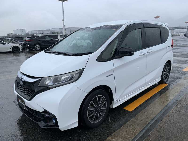 HONDA FREED HYBRID