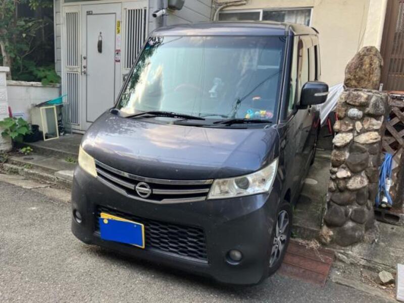 NISSAN ROOX