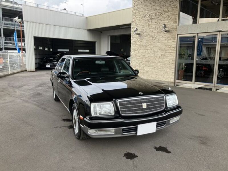 TOYOTA CENTURY