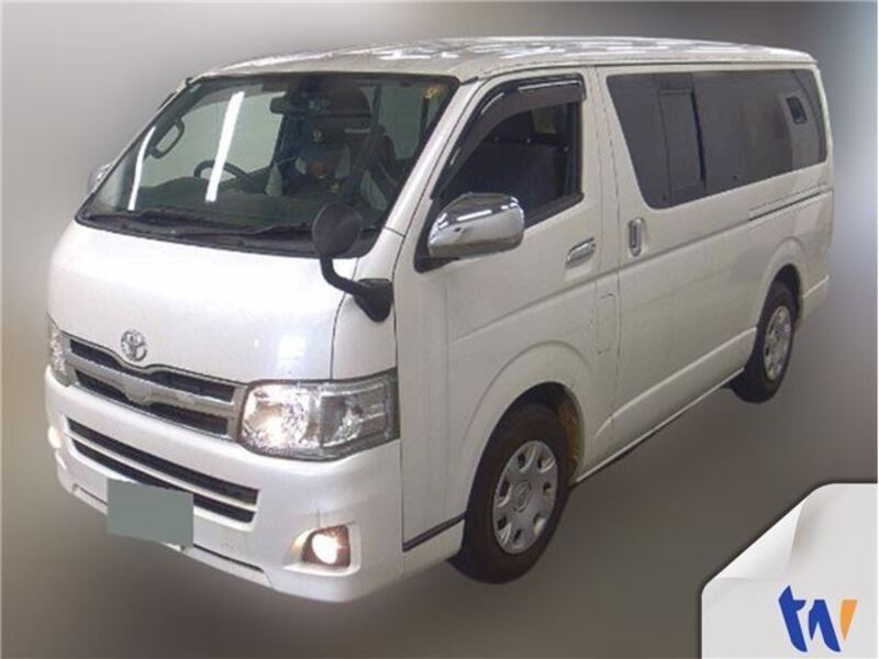 TOYOTA HIACE VAN