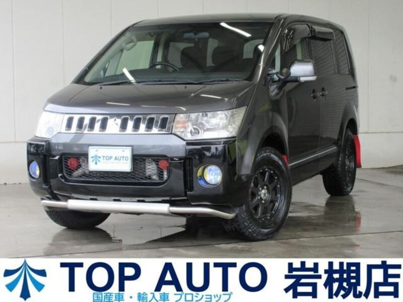 MITSUBISHI DELICA D5