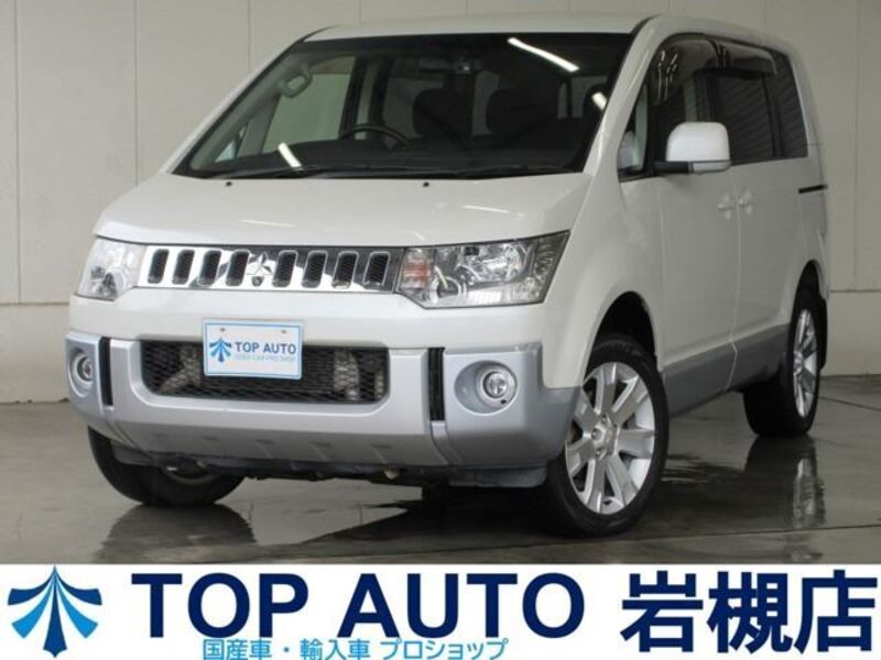 MITSUBISHI DELICA D5