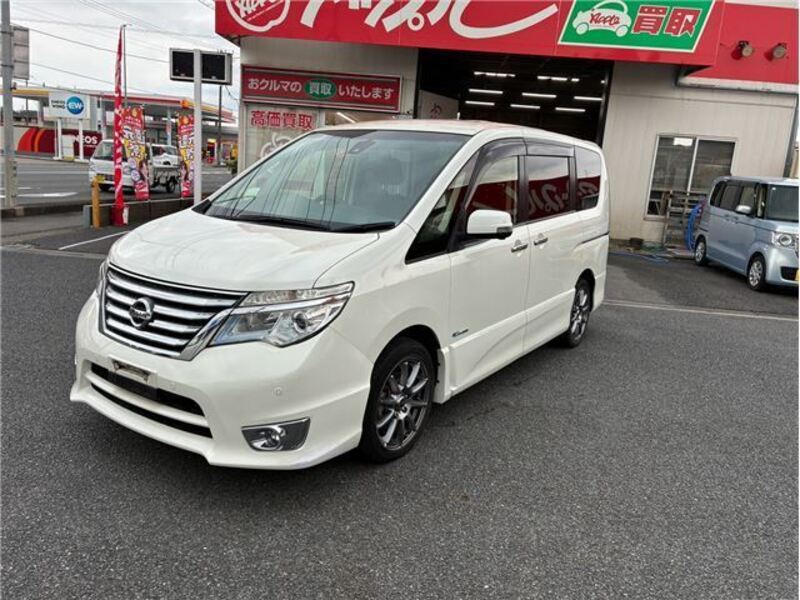 NISSAN SERENA