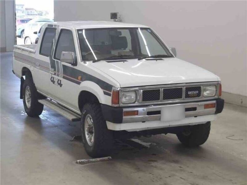 NISSAN DATSUN PICKUP