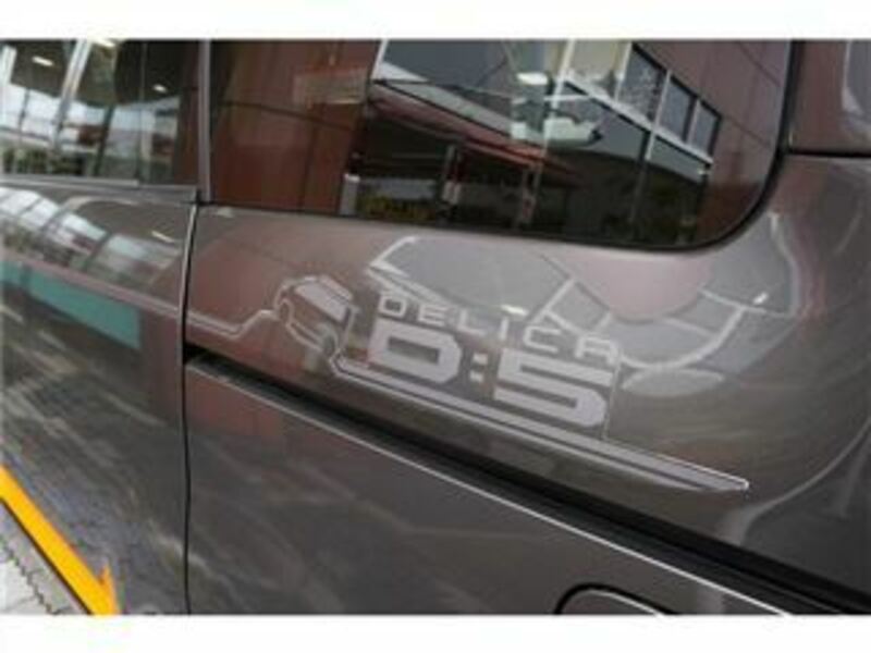 DELICA D5