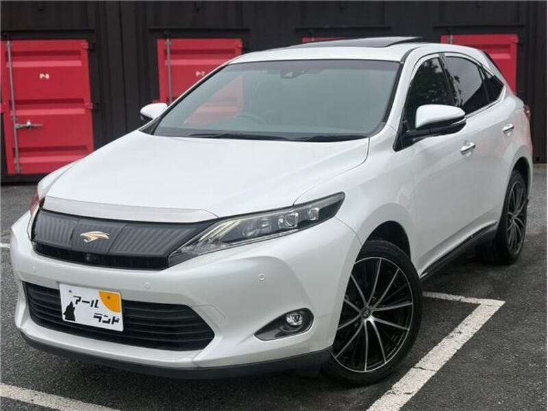 TOYOTA HARRIER