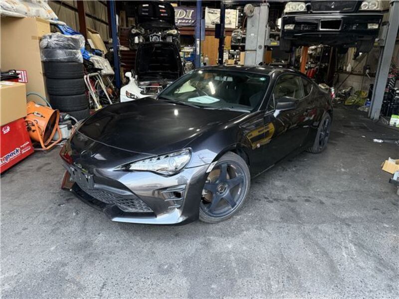 TOYOTA 86