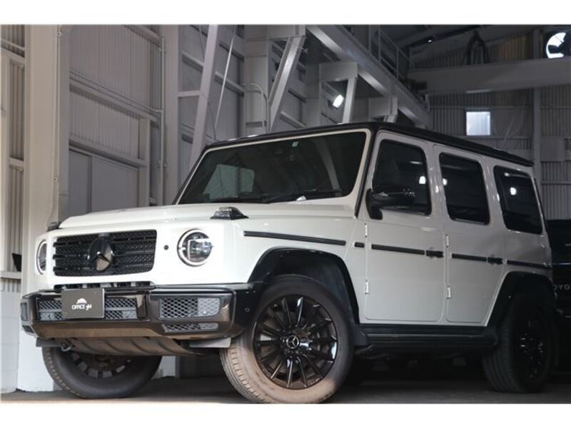 MERCEDES-BENZ G-CLASS