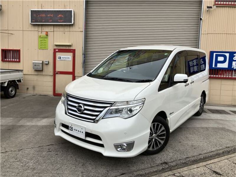 NISSAN SERENA