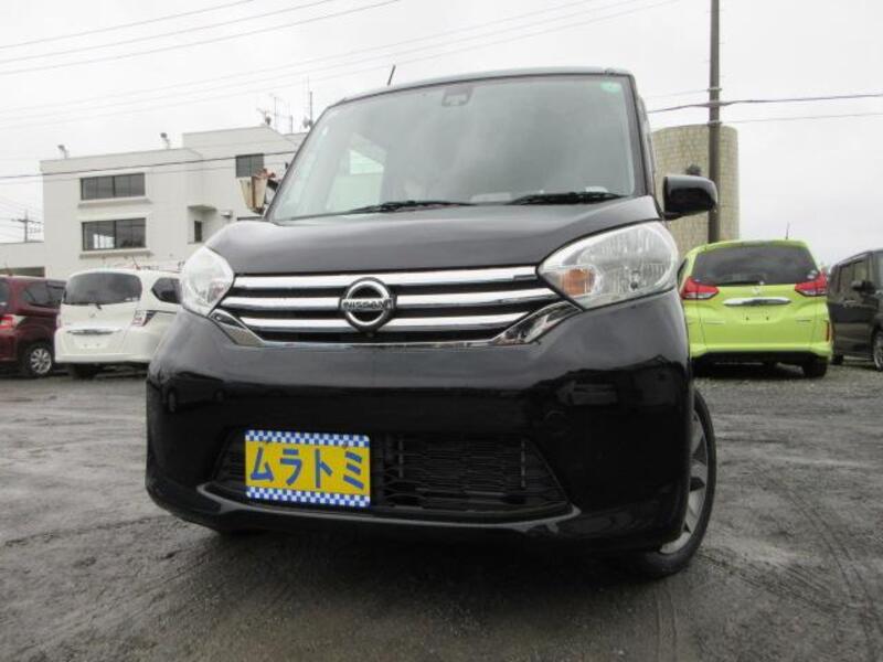 NISSAN DAYZ ROOX