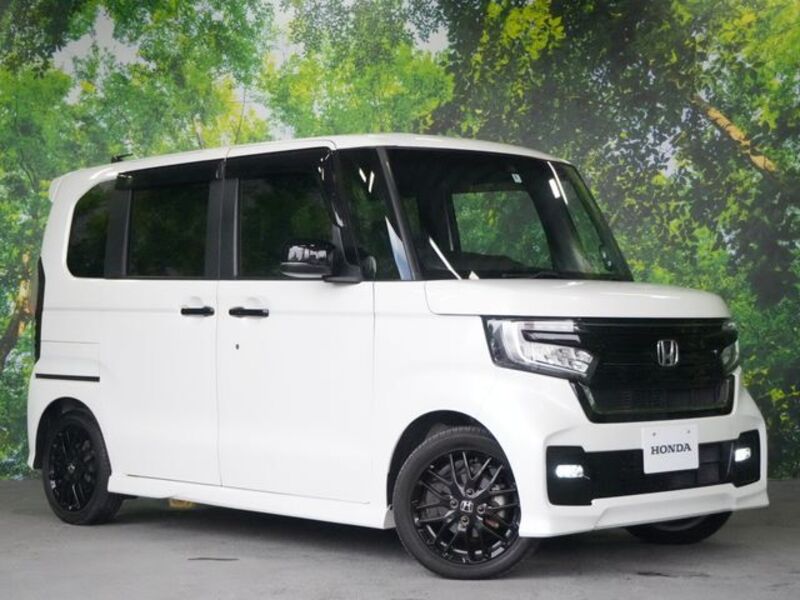 HONDA N BOX CUSTOM