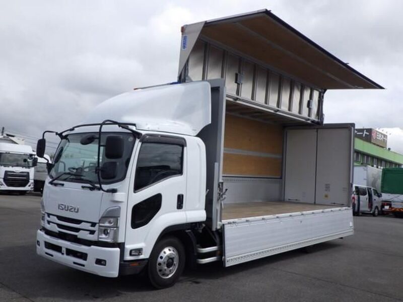 ISUZU FORWARD