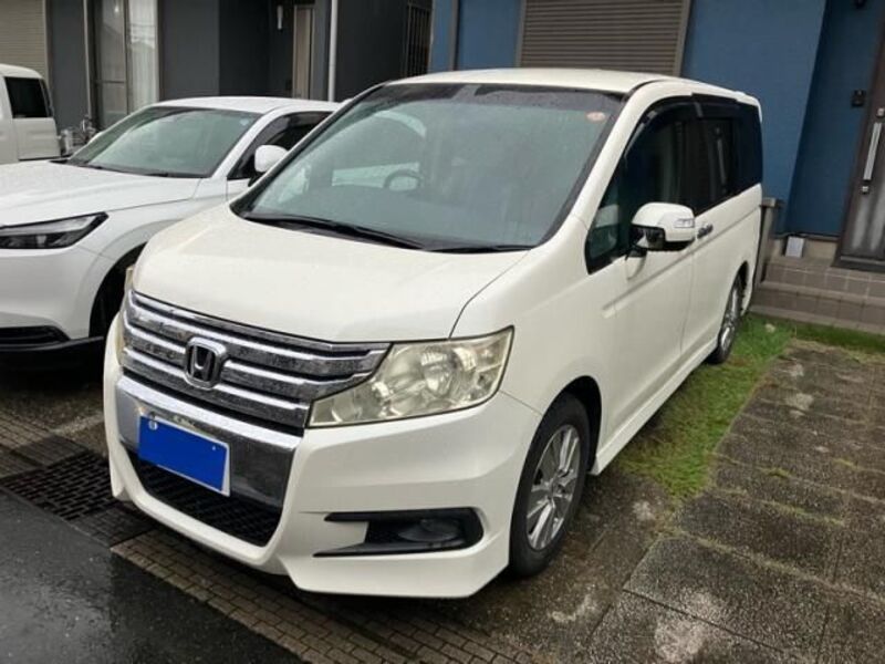 HONDA STEPWAGON SPADA