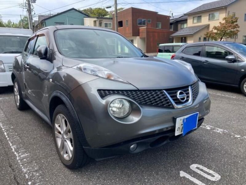 NISSAN JUKE
