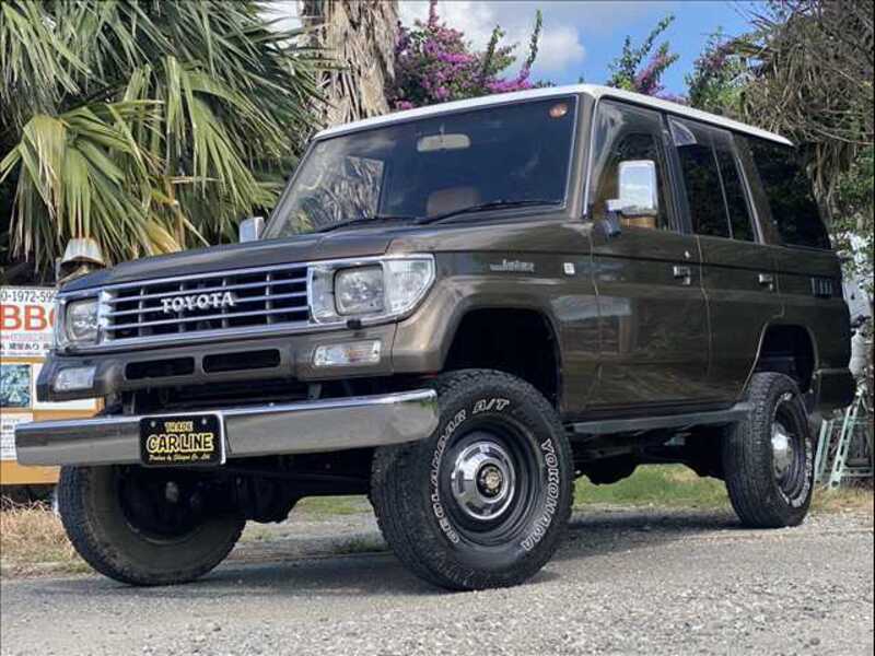 TOYOTA LAND CRUISER PRADO
