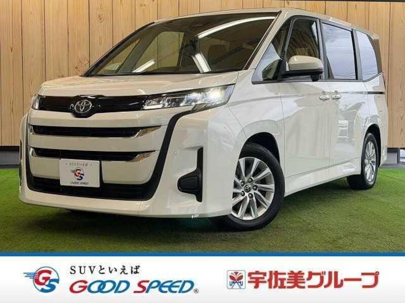 TOYOTA NOAH