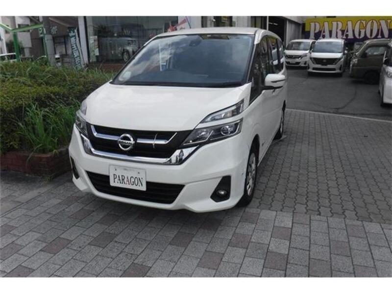 NISSAN SERENA