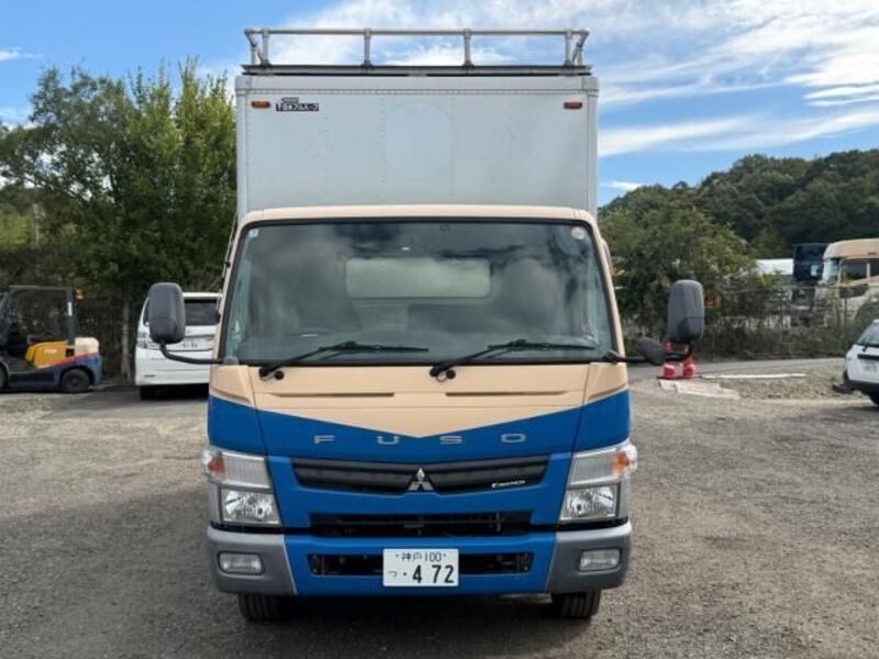 MITSUBISHI CANTER
