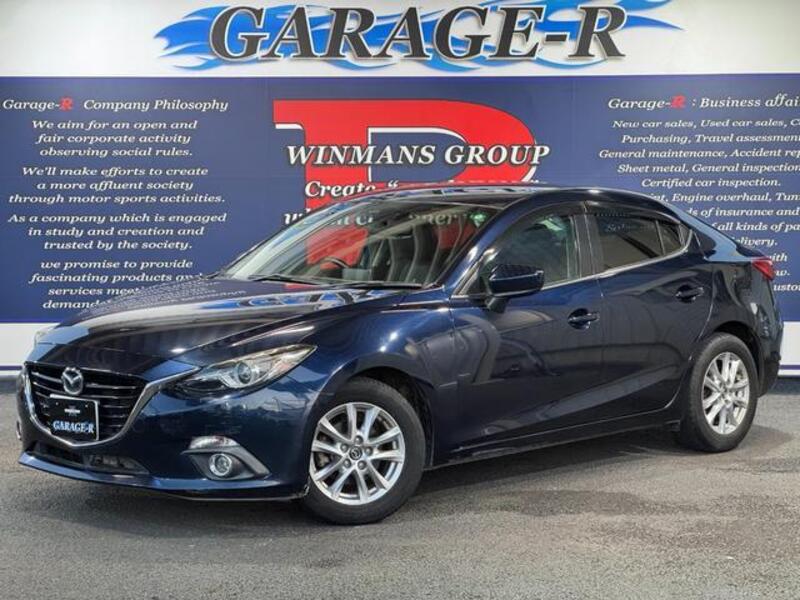 MAZDA AXELA