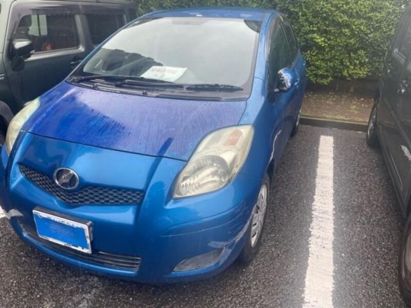 TOYOTA VITZ