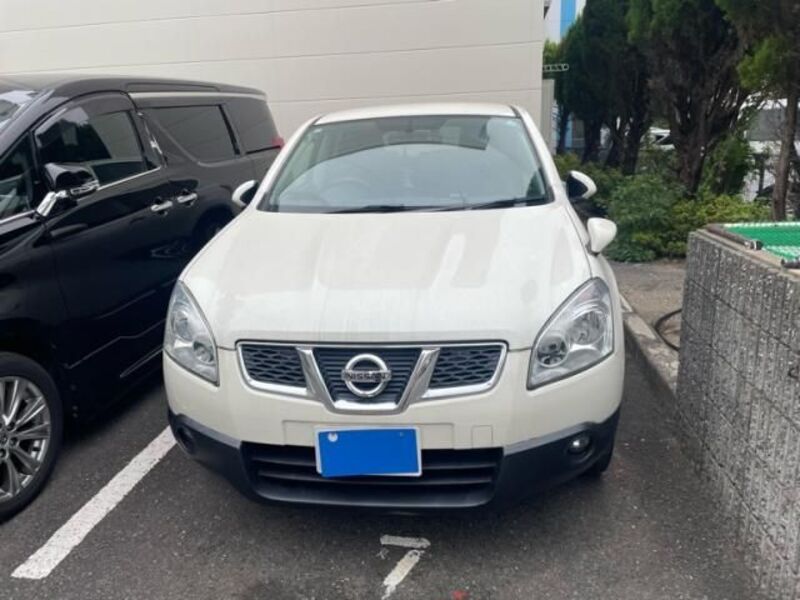 NISSAN DUALIS