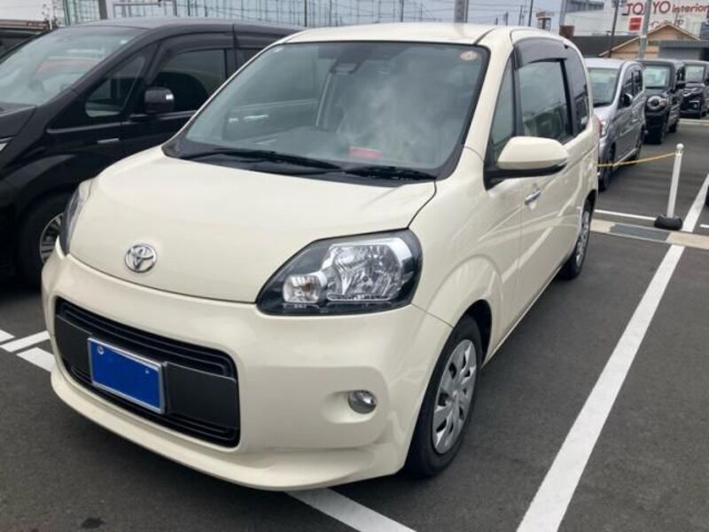 TOYOTA PORTE