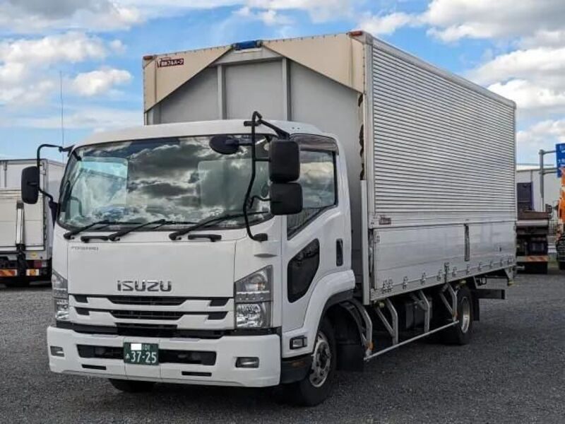 ISUZU FORWARD