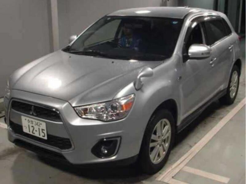 MITSUBISHI RVR