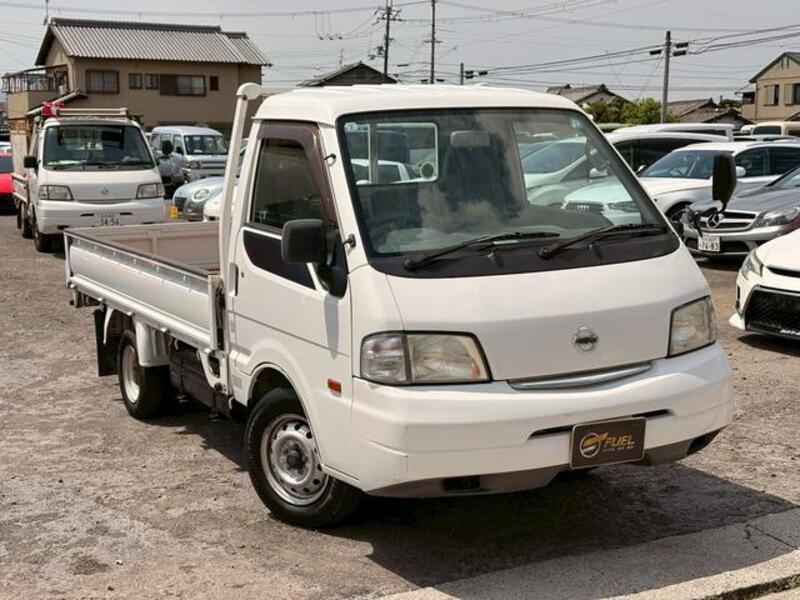 NISSAN VANETTE TRUCK