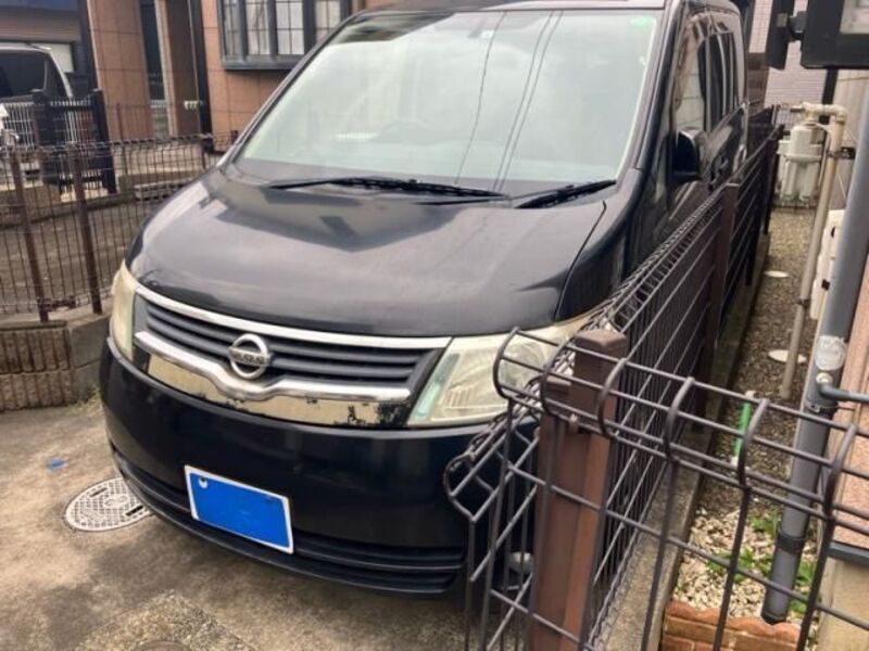 NISSAN SERENA