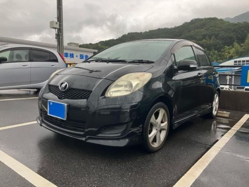 TOYOTA VITZ