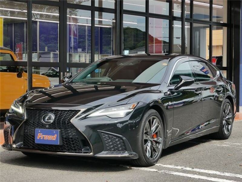 LEXUS LS