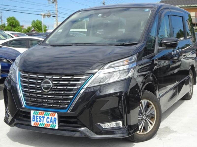 NISSAN SERENA