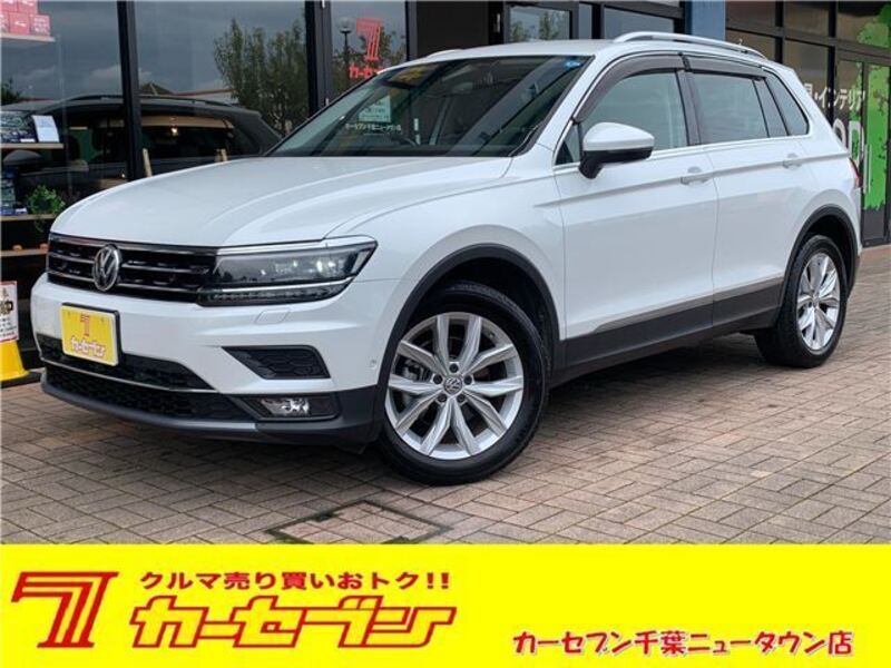 VOLKSWAGEN TIGUAN