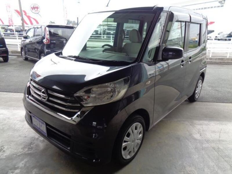 NISSAN DAYZ ROOX