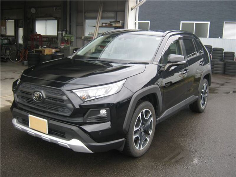 TOYOTA RAV4