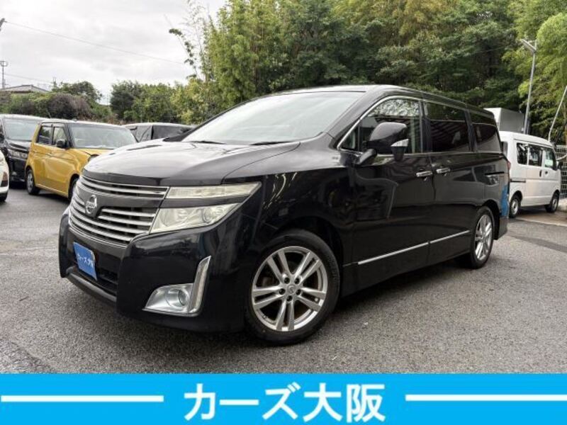 NISSAN ELGRAND
