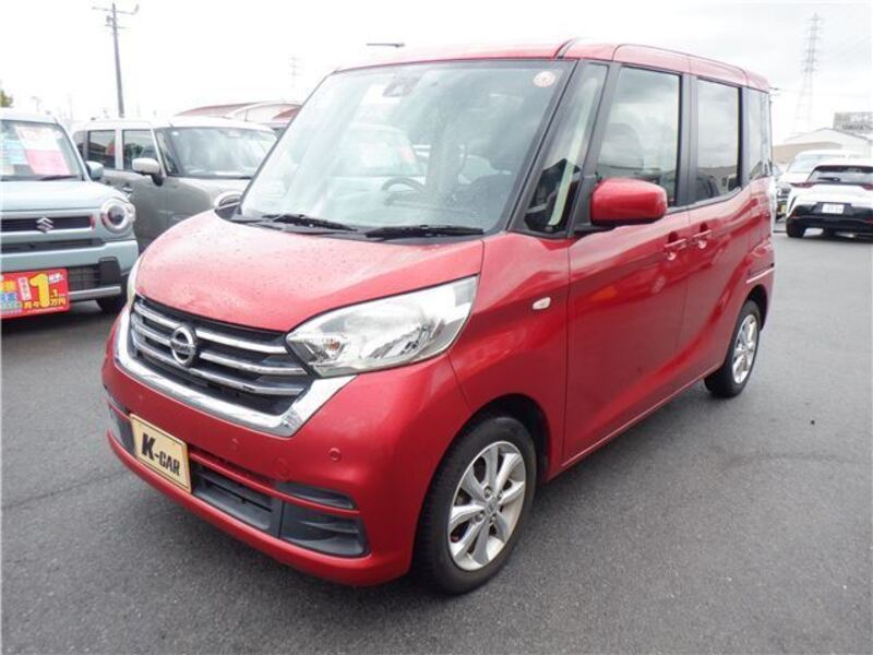 NISSAN DAYZ ROOX