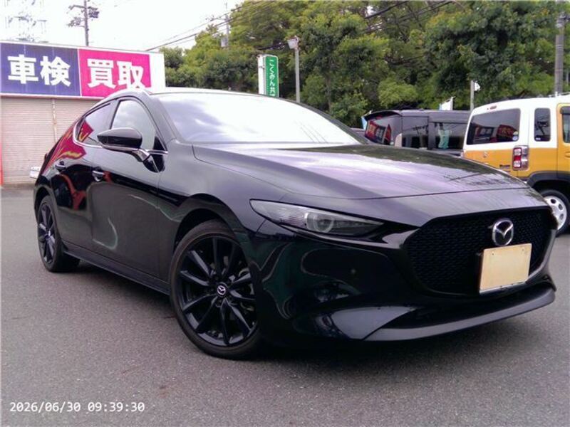 MAZDA MAZDA3 FASTBACK