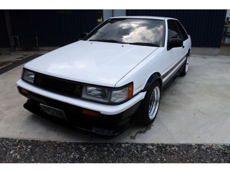 TOYOTA COROLLA LEVIN