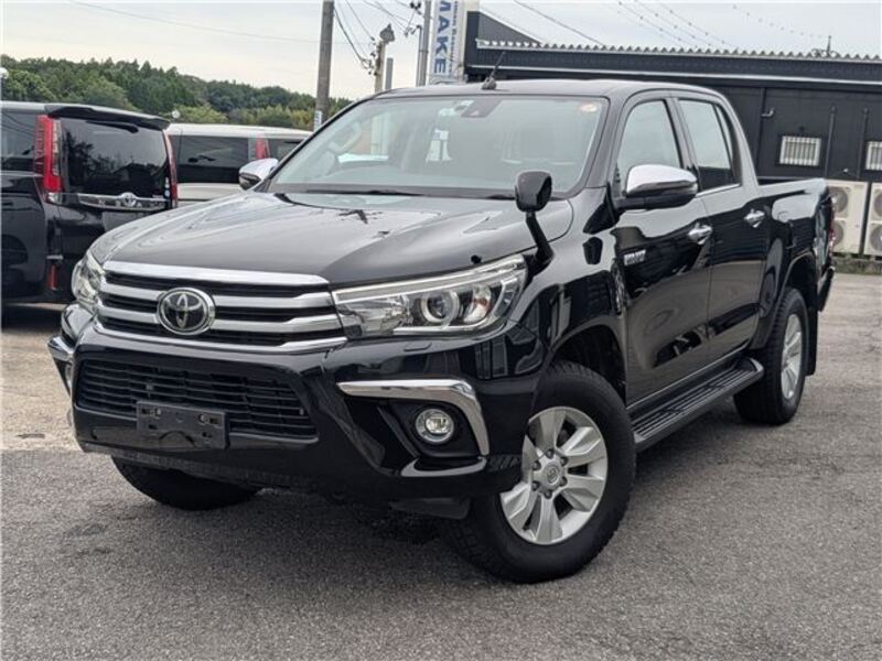 TOYOTA HILUX