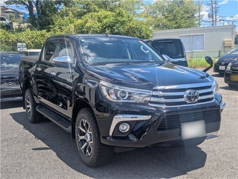 TOYOTA HILUX
