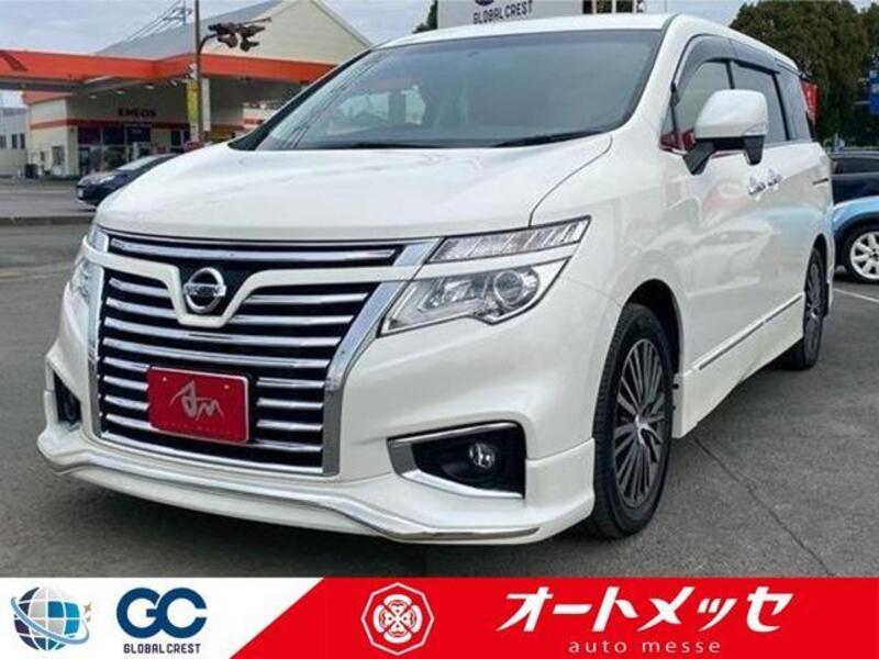 NISSAN ELGRAND
