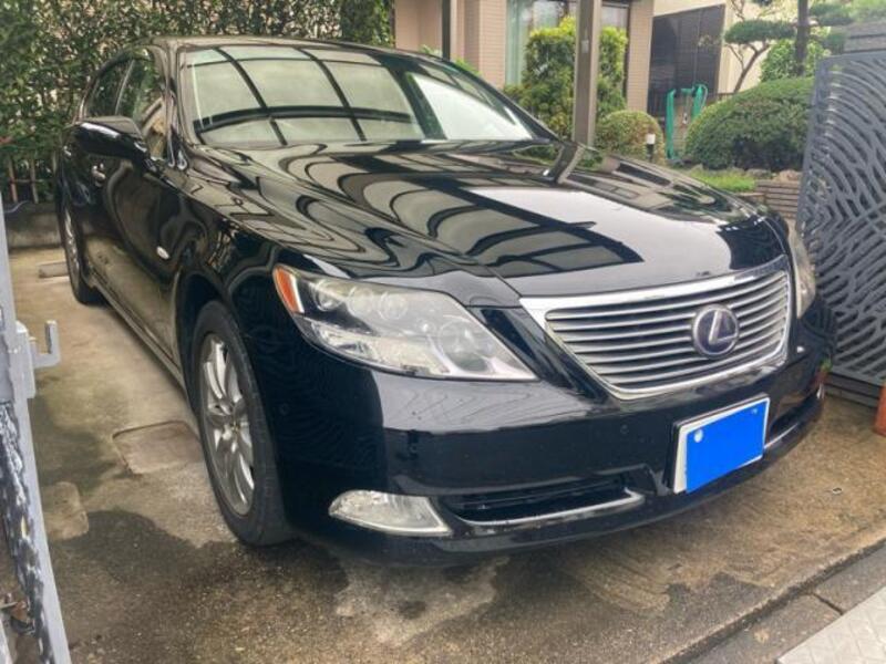 LEXUS LS