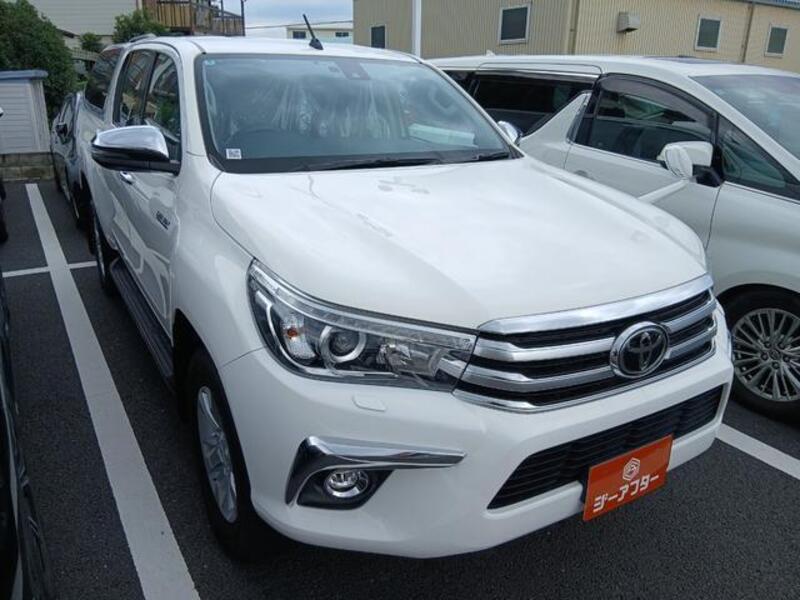 TOYOTA HILUX