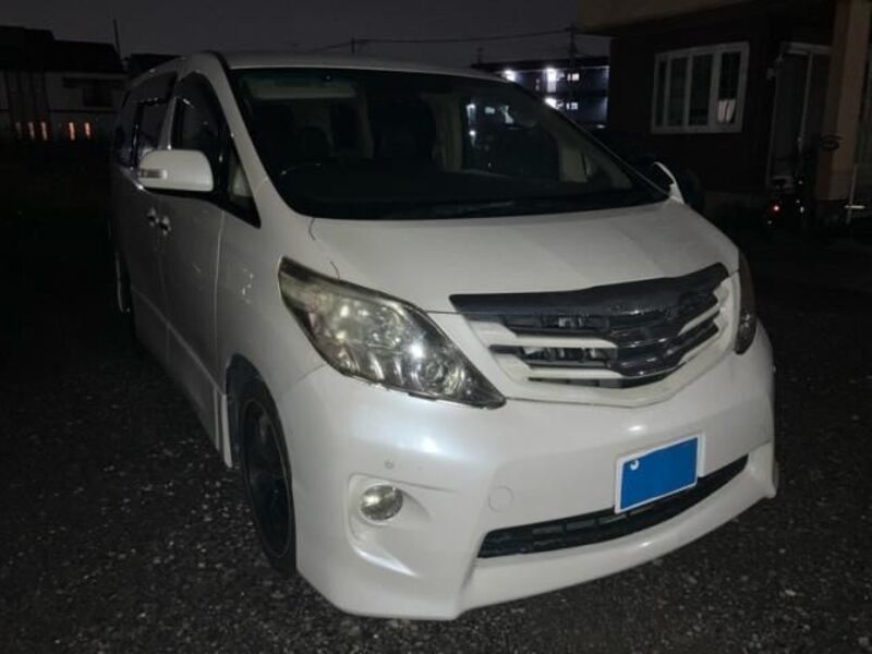 TOYOTA ALPHARD