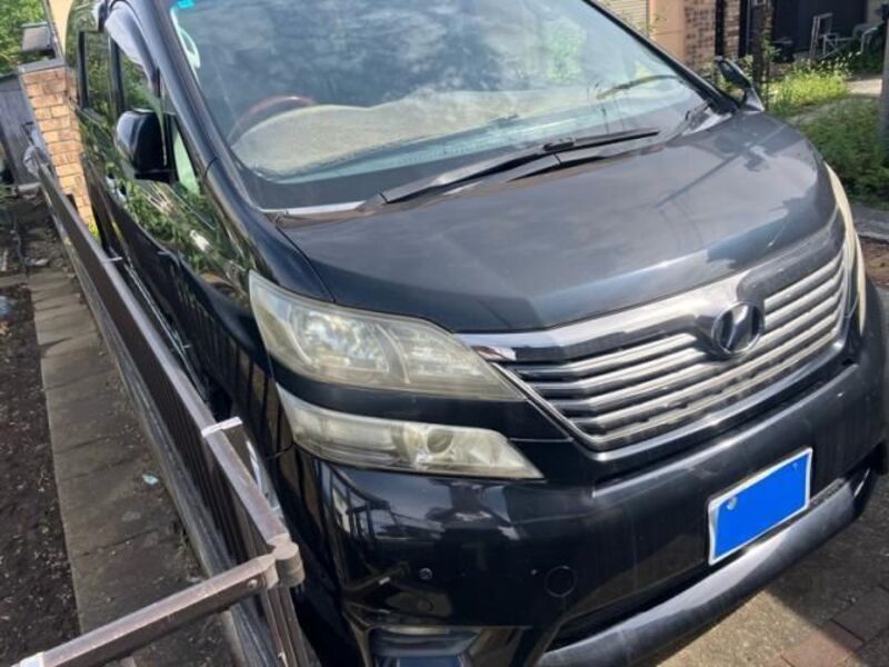 TOYOTA VELLFIRE