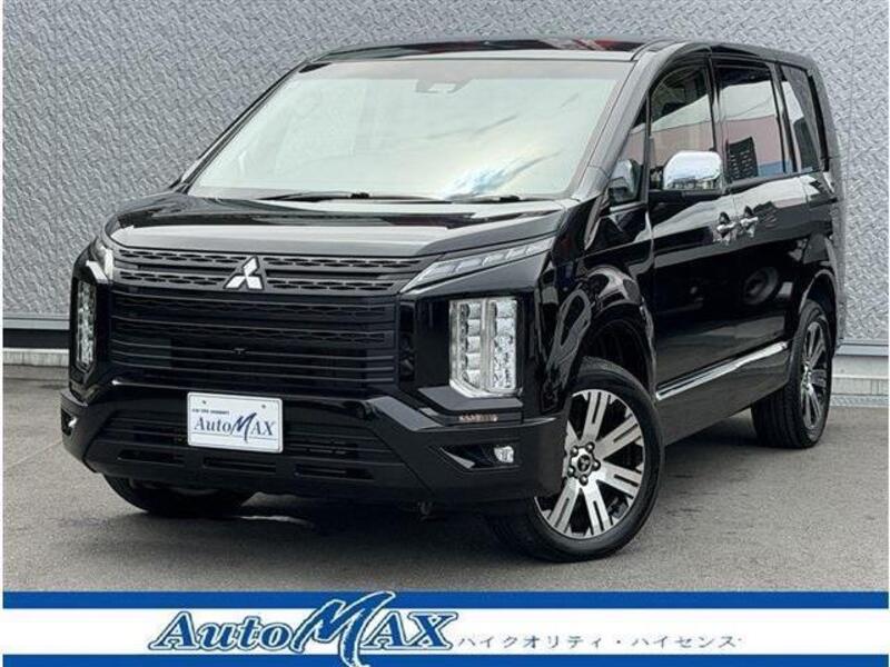 MITSUBISHI DELICA D5