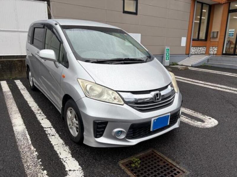 HONDA FREED